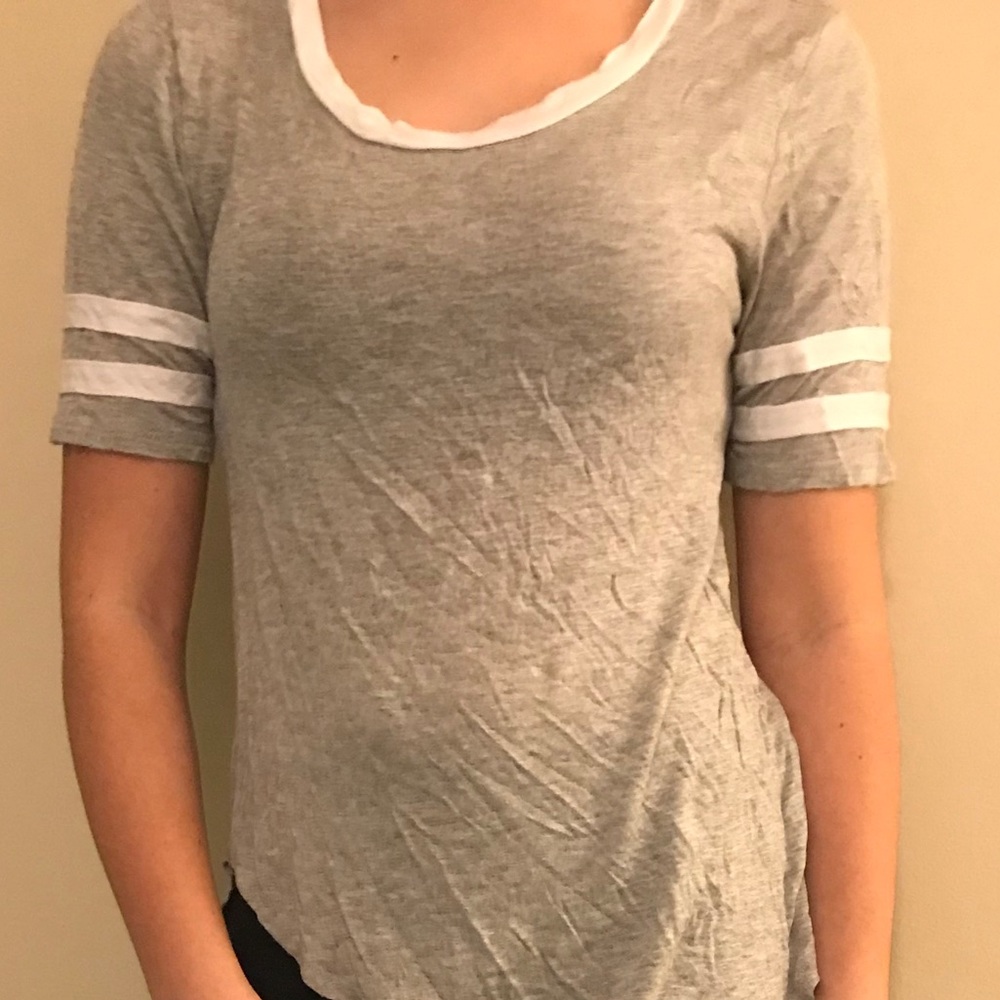 Flowy grey tee